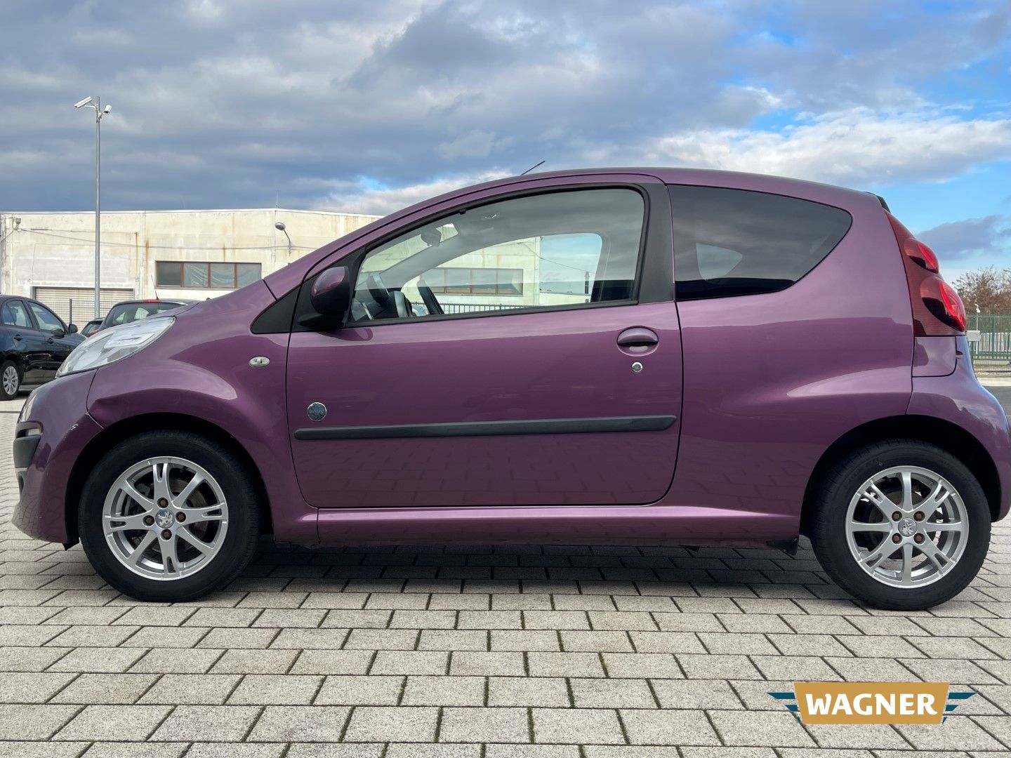 Fahrzeugabbildung Peugeot 107 Envy Klimaanlage Isofix Servolenkung