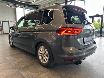 MYAUTOCENTER – Gebraucht- und Jahreswagen mit Werkstattservice in Pfaffenhofen Volkswagen Touran *AHK*ACC*PDC*3-Zonen*NAVI*1-HAND*