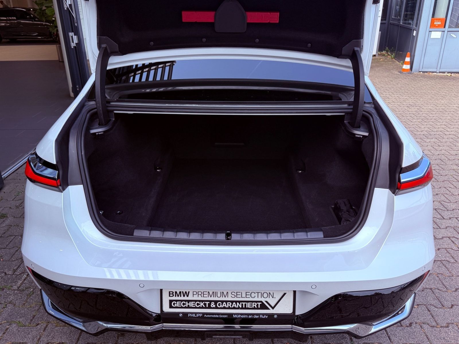 BMW 740 - Bild 15