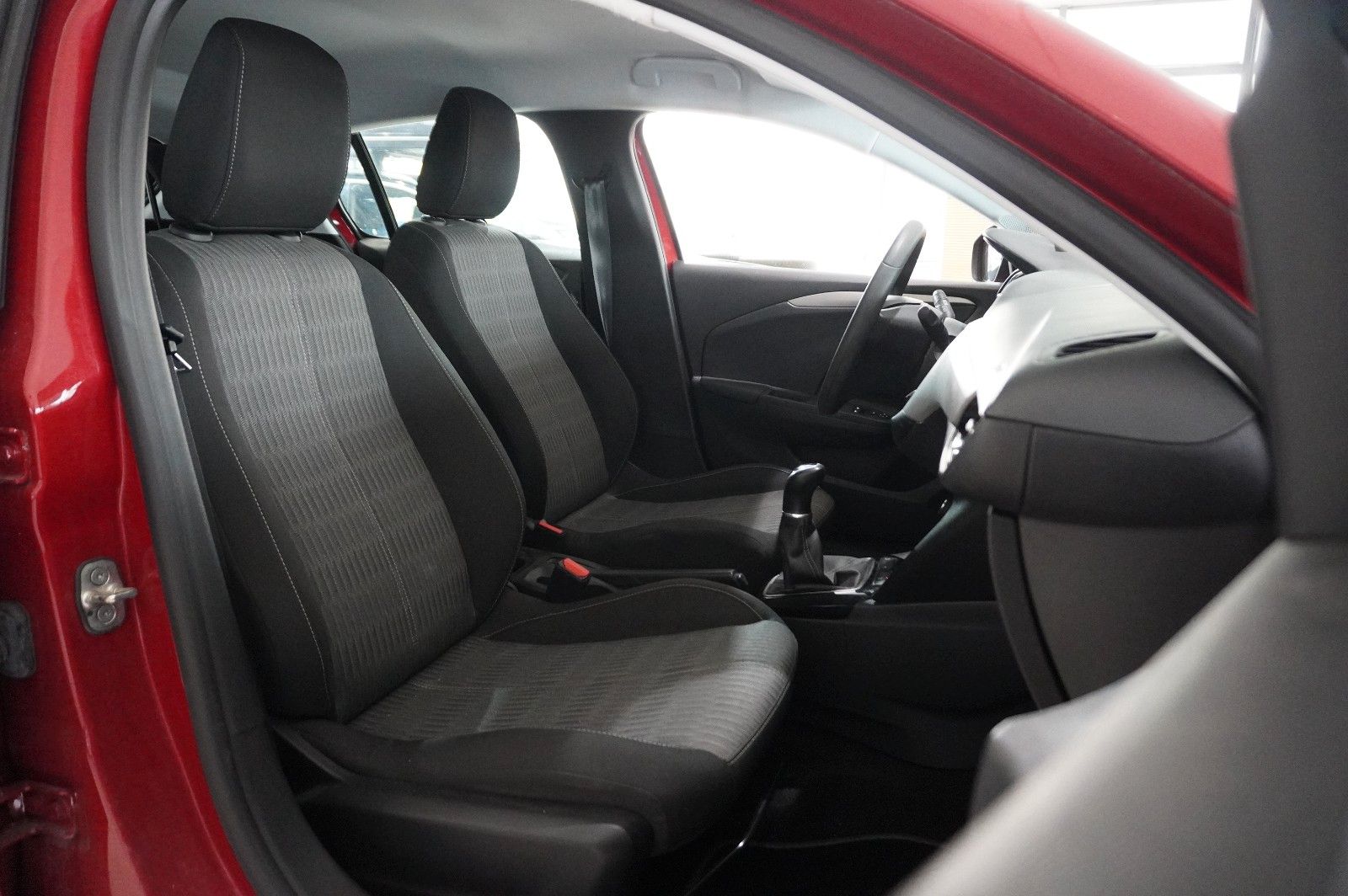 Fahrzeugabbildung Opel Corsa F 1.2T EDITION NAVI/KAMERA/SPORT/DAB+