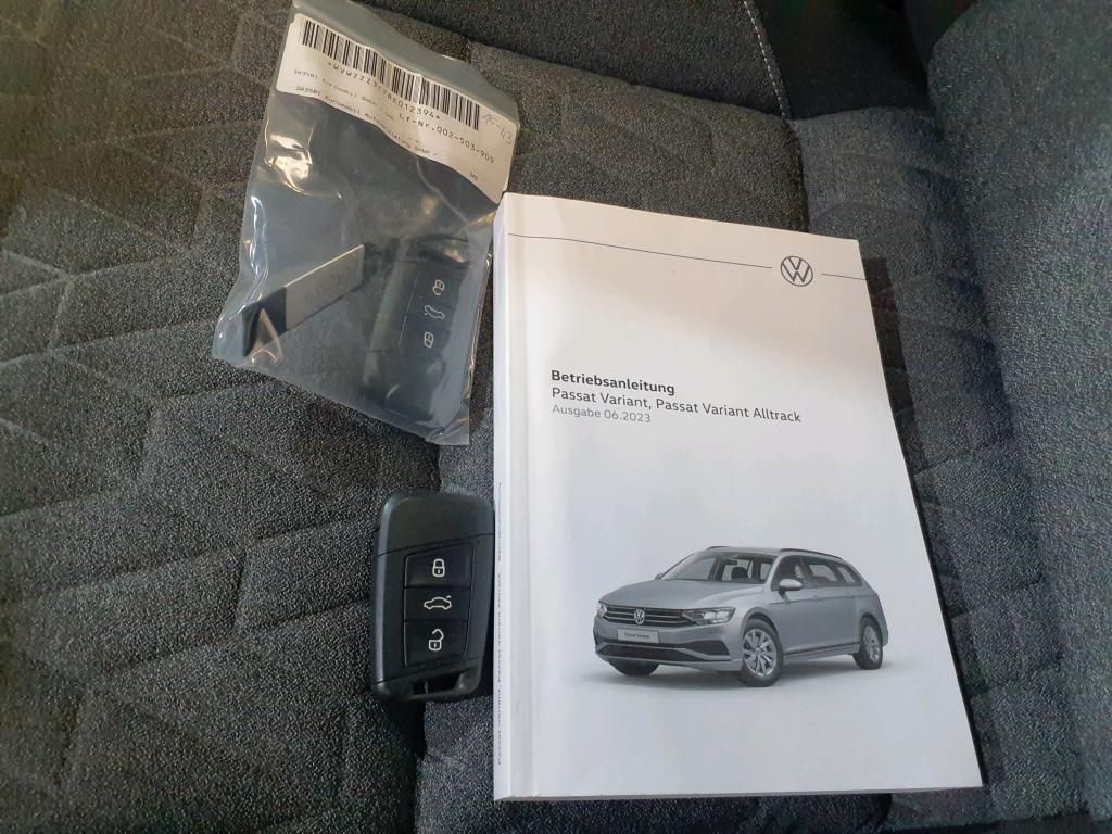Volkswagen Passat Variant Business 1.5TSI AHK*Tempo*PDC*RFK
