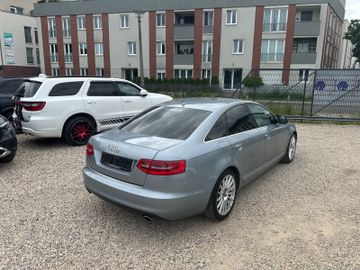 Audi A6 - 4