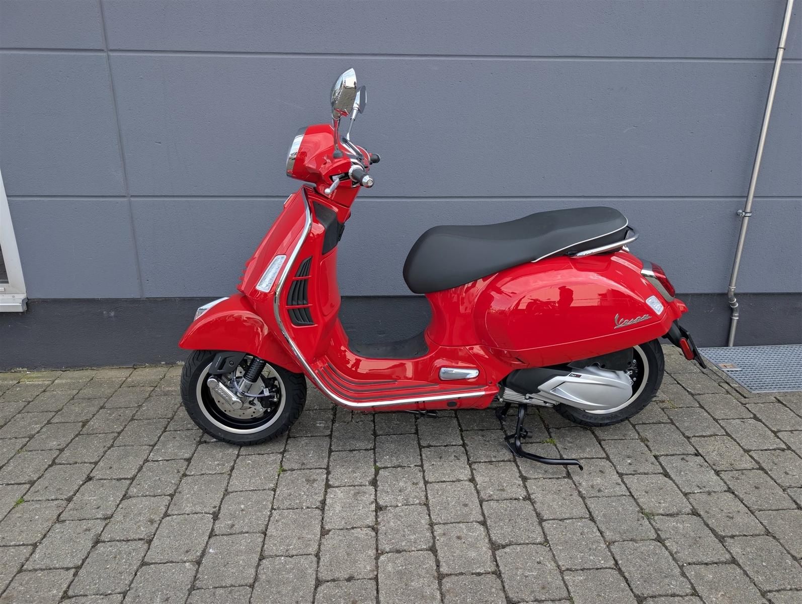 Vespa GTS 310 Super Facelift!!