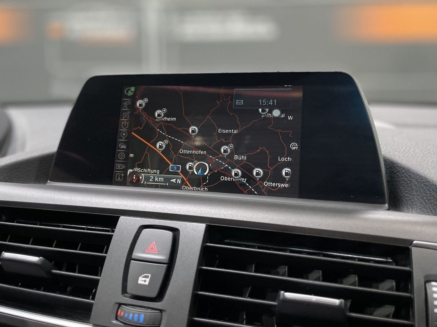 Fahrzeugabbildung BMW 218 d Advantage#Sport#Bi-Xenon#Navi#PDC#Tempo
