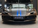 Ferrari 296 GTS Painted Stripes Full Carbon 296 3.0 V6 G - Ferrari 296 GTS aus 2023