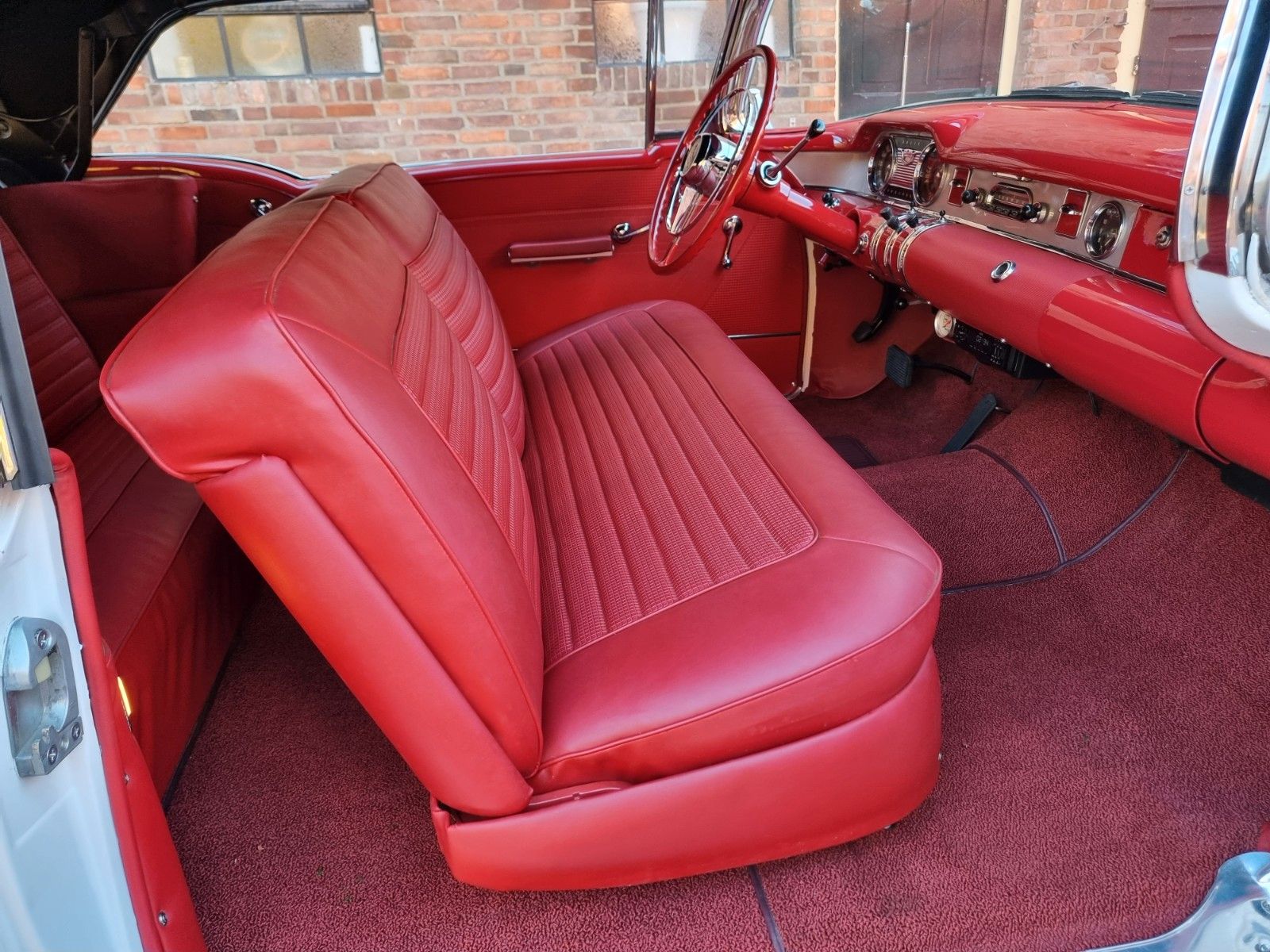 Fahrzeugabbildung Buick Special Deluxe Convertible im 1A Sammlerzustand