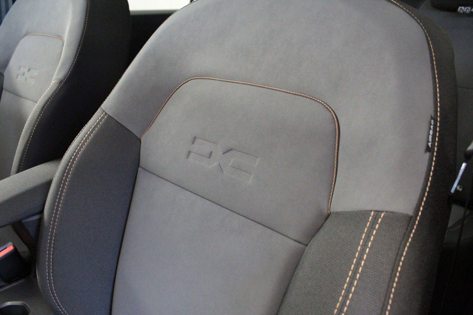 Fahrzeugabbildung Dacia Jogger Eco-G 100 Extreme+ 5-Sitzer *15166*
