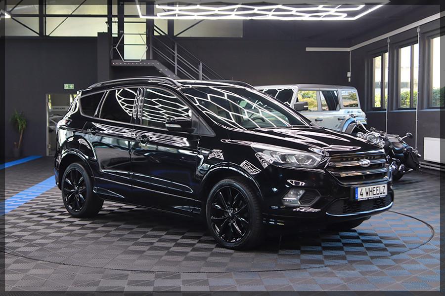 Ford Kuga ST-Line PANO / CAM / NAVI / PDC