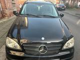 Mercedes-Benz Mercedes ML320 2001 Benzin - gebrauchte Mercedes-Benz ML-Klasse aus dem Jahr 2001