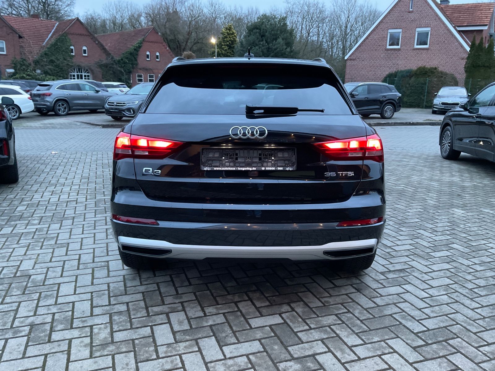 Fahrzeugabbildung Audi Q3 35 TFSI S tronic,Panorama,LED,Carplay,Navi