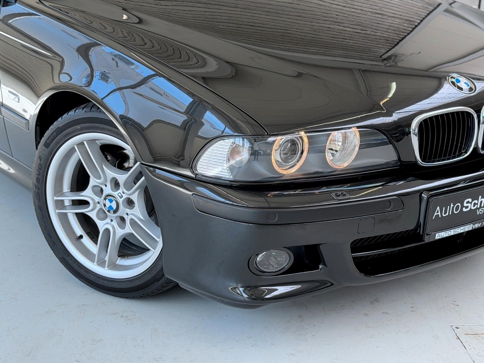 BMW 520i 170ch BVA Pack M d'origine Shadow-Line GSD Sièges Alcantara