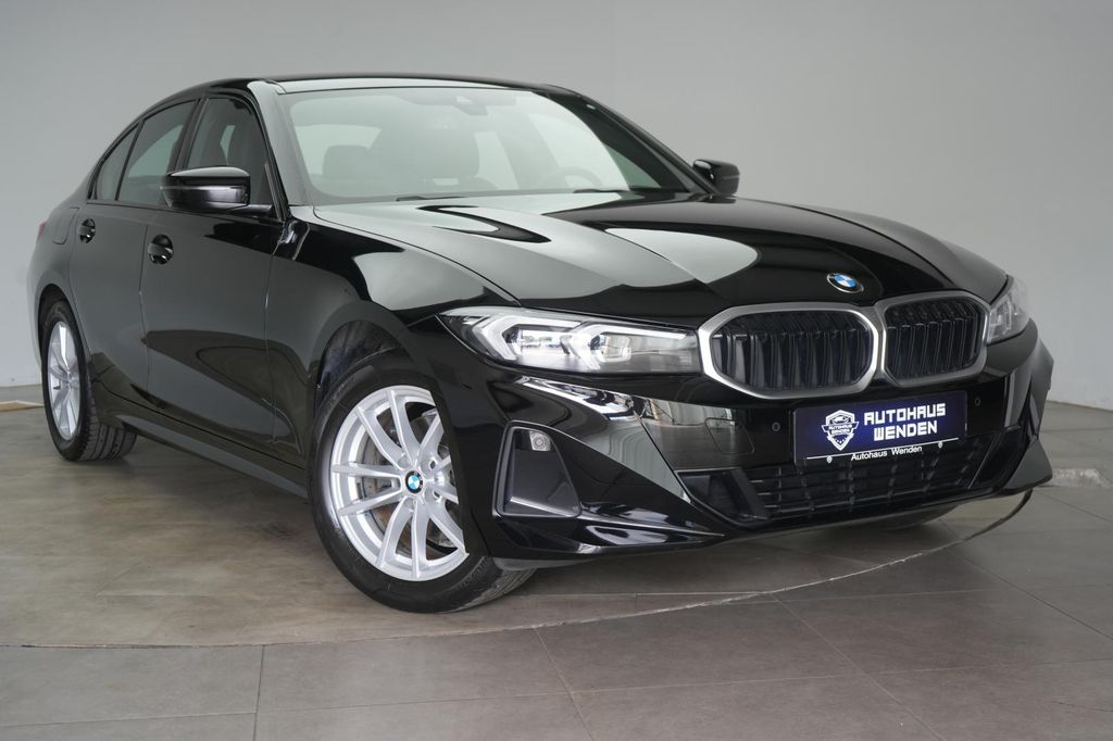 Image of BMW 320