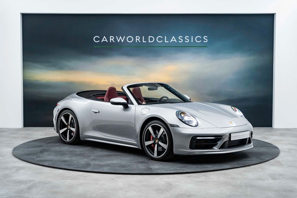Porsche 992