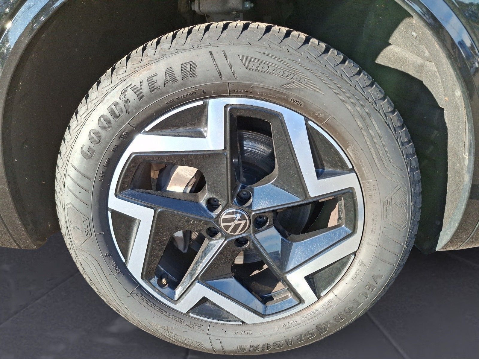 Volkswagen Touareg - Bild 12