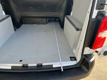 Bild 25 Opel Vivaro DoKa M Edition 6-Sitzer Doppelkabine+PDC+