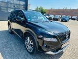 Nissan X-Trail e-Power e-4orce Tekna+ - Nissan X-Trail mit Schiebedach