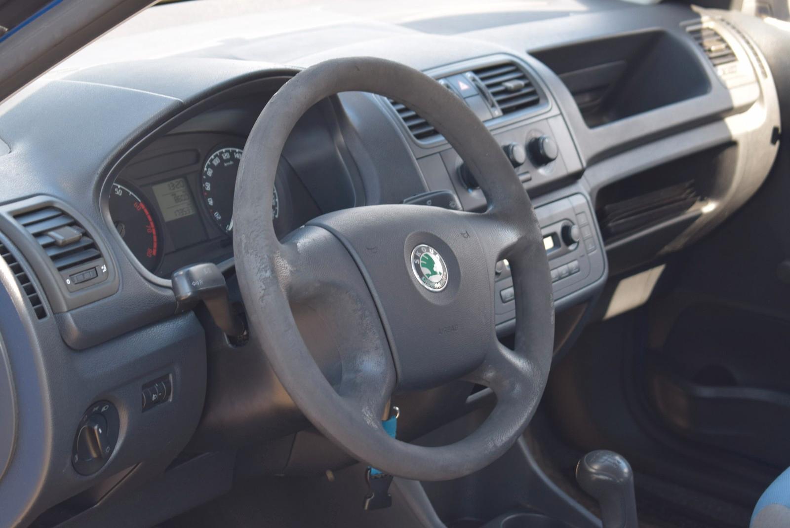 Skoda Fabia 2009 — photo 8