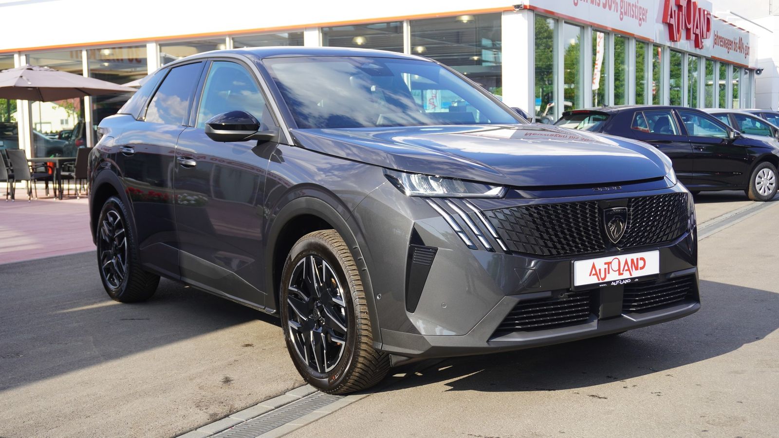 Peugeot 3008 1.2 Hybrid 145 Aut. LED ACC Navi 360° imagem 3