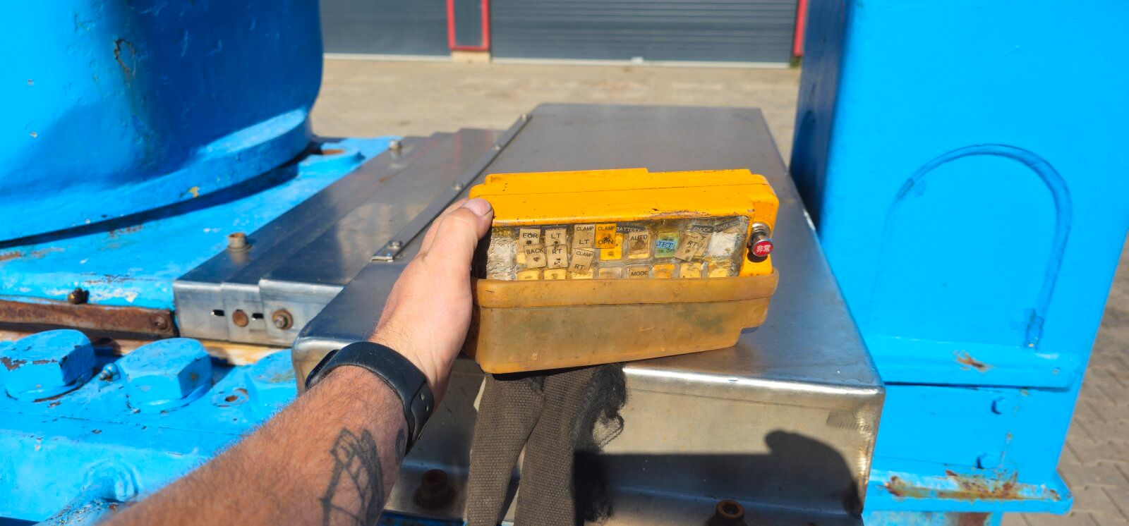 Fahrzeugabbildung Andere Giken Silent Piler ZP150 * Powerpack EU200
