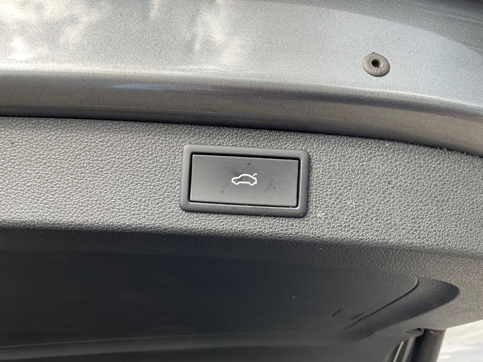 Fahrzeugabbildung SKODA Kodiaq 2.0 TDI DSG 4x4 L&K,AHK,360°Kamera