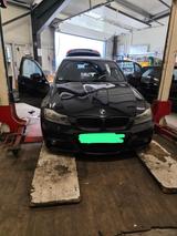 BMW 318i E90 66.000km - BMW 318: E90