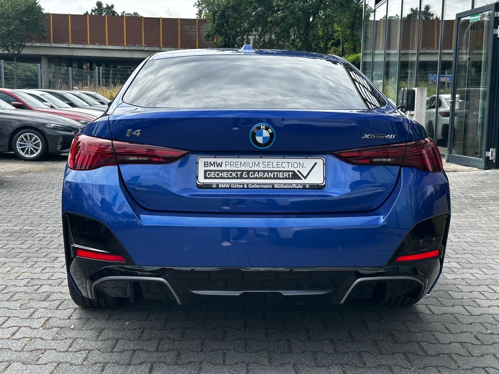 BMW i4 xDrive40 M Sport //HeadUp Stop&Go HiFi AHK