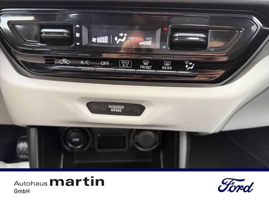 Fahrzeugabbildung Suzuki Swift 1.2 Dualjet Hybrid Club PDC NAVI ACC LED