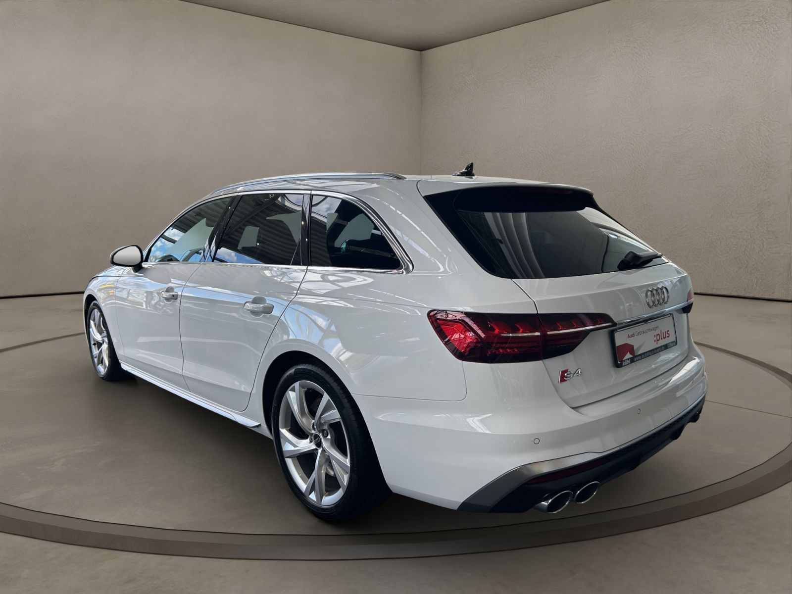 Audi S4 - Bild 4