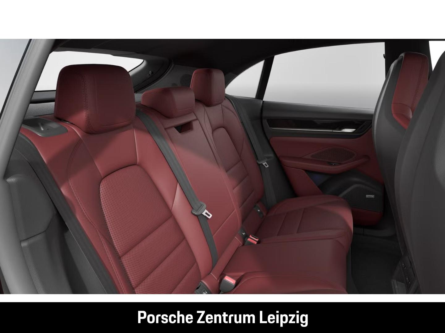 Porsche Macan 4