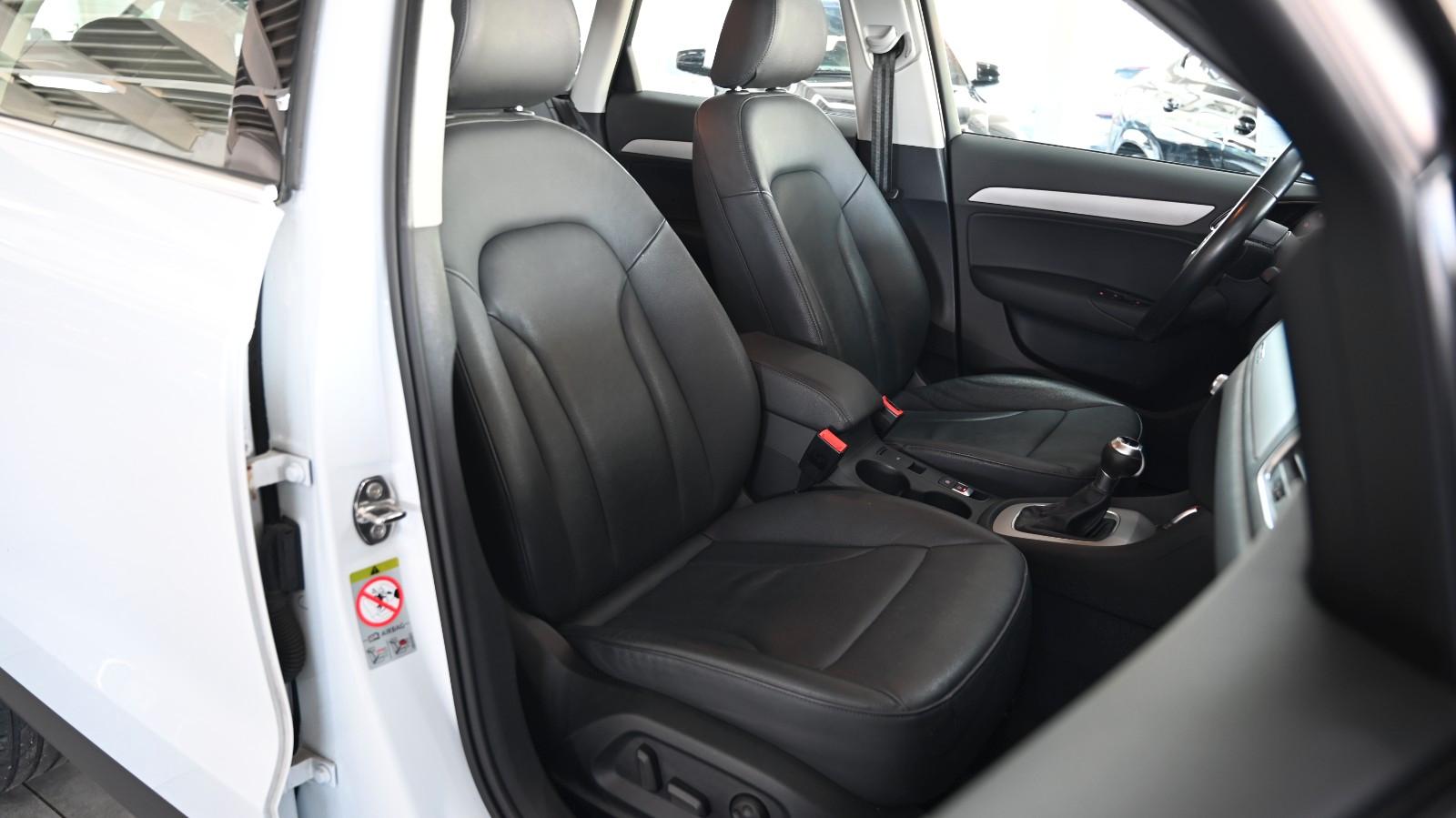 Audi Q3 2.0 TFSI quattro *1.HAND*LEDER*TOP