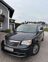 Lancia Voyager 2.8 MultiJet 16v Gold Automatik Gold - Lancia Voyager von privat