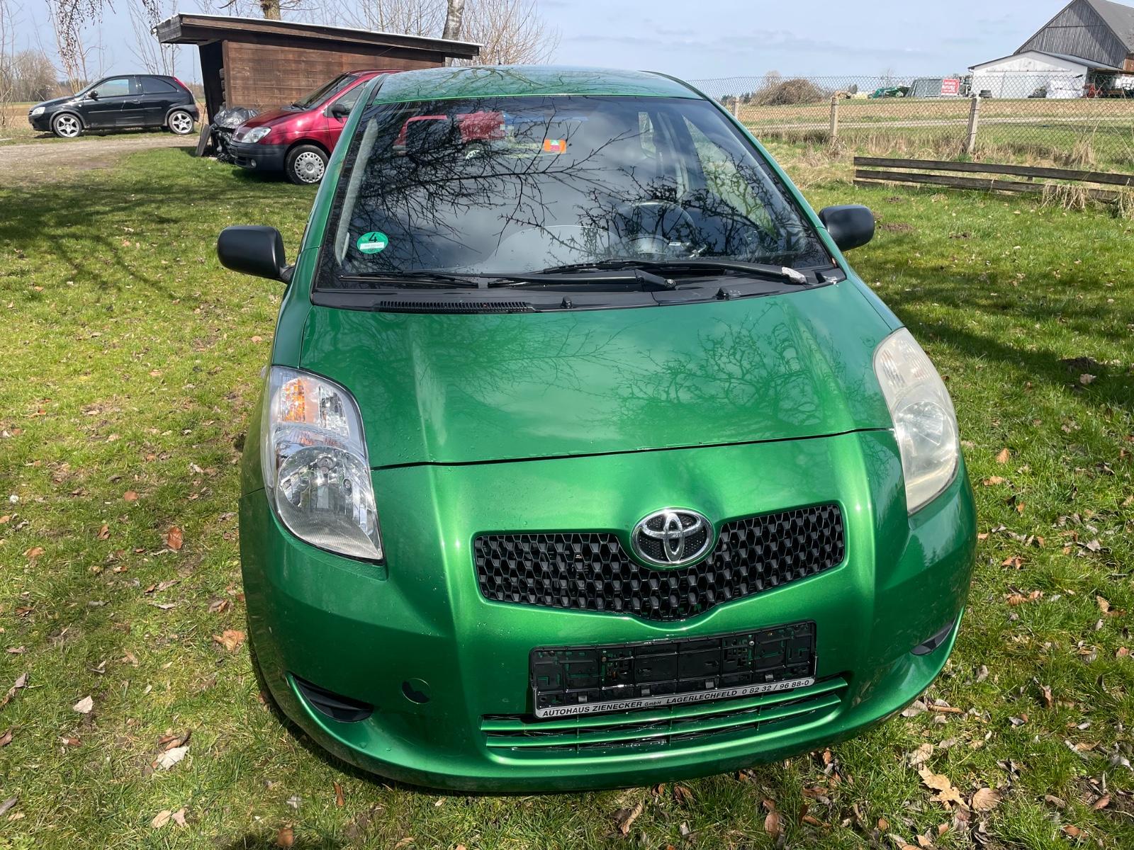 Toyota Yaris Style