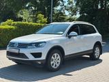 Volkswagen Touareg V6 TDI 4Motion Navi*Automatik*Xenon* - Volkswagen in Aachen