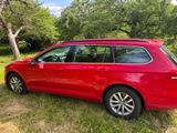 Volkswagen Passat 1.6 TDI SCR DSG - Navigation|SHZ|Klimaaut - Volkswagen Passat mit Diesel-Antrieb: Kombi, 1.6