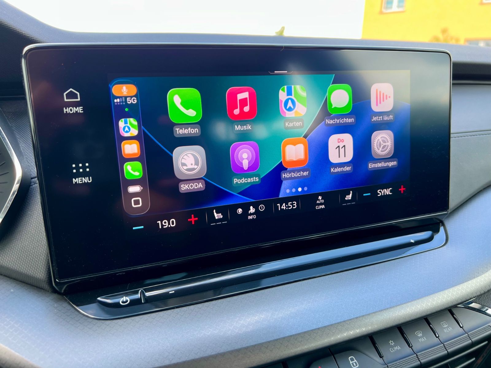 SKODA Octavia Combi Ambition AAC SHZ NAVI CARPLAY