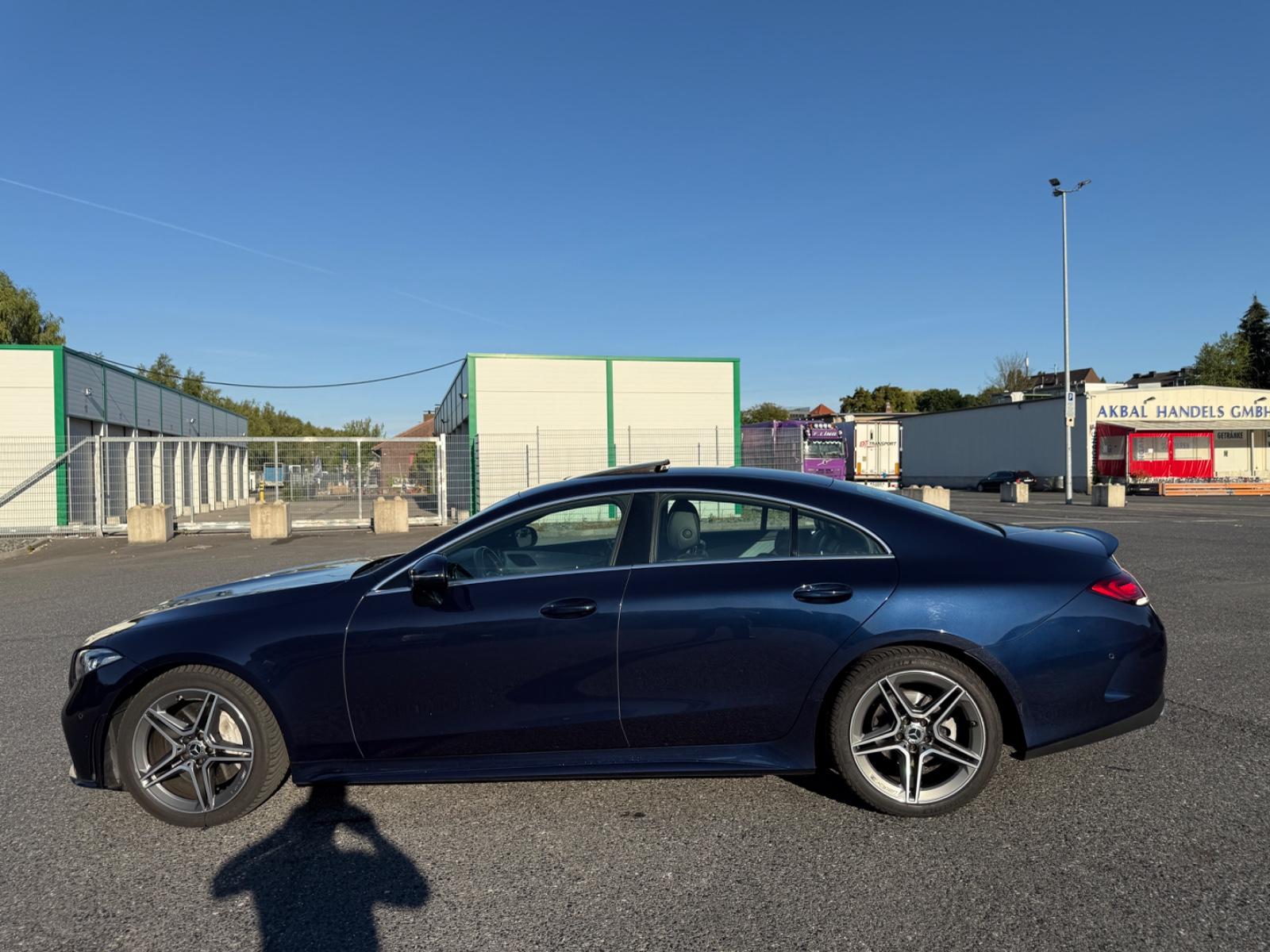 Mercedes-Benz CLS 300d * AMG-Line * SHD * 360 grad 