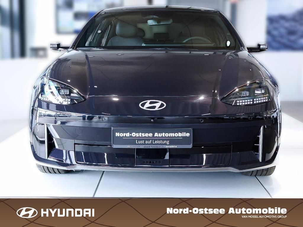 Fahrzeugabbildung Hyundai IONIQ 6 UNIQ Glasdach dig. Außenspiegel LM-Felge