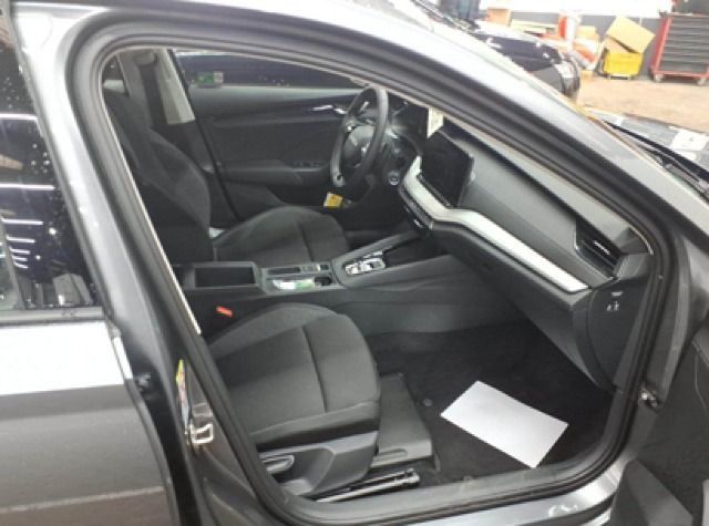 Skoda Octavia - Bild 4