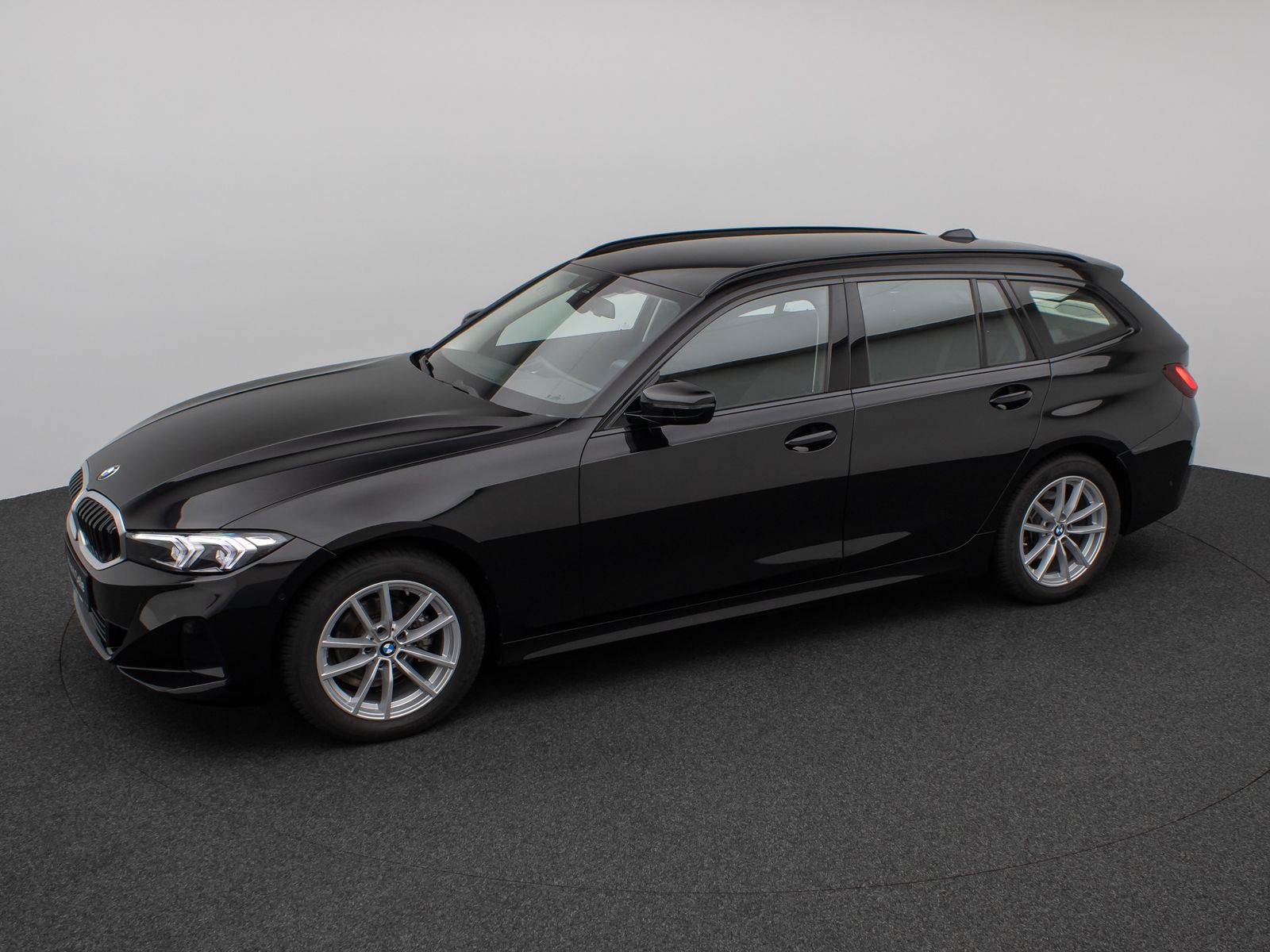 Fahrzeugabbildung BMW 318i Kamera DAB Widscreen Geschwindigkeitsreg