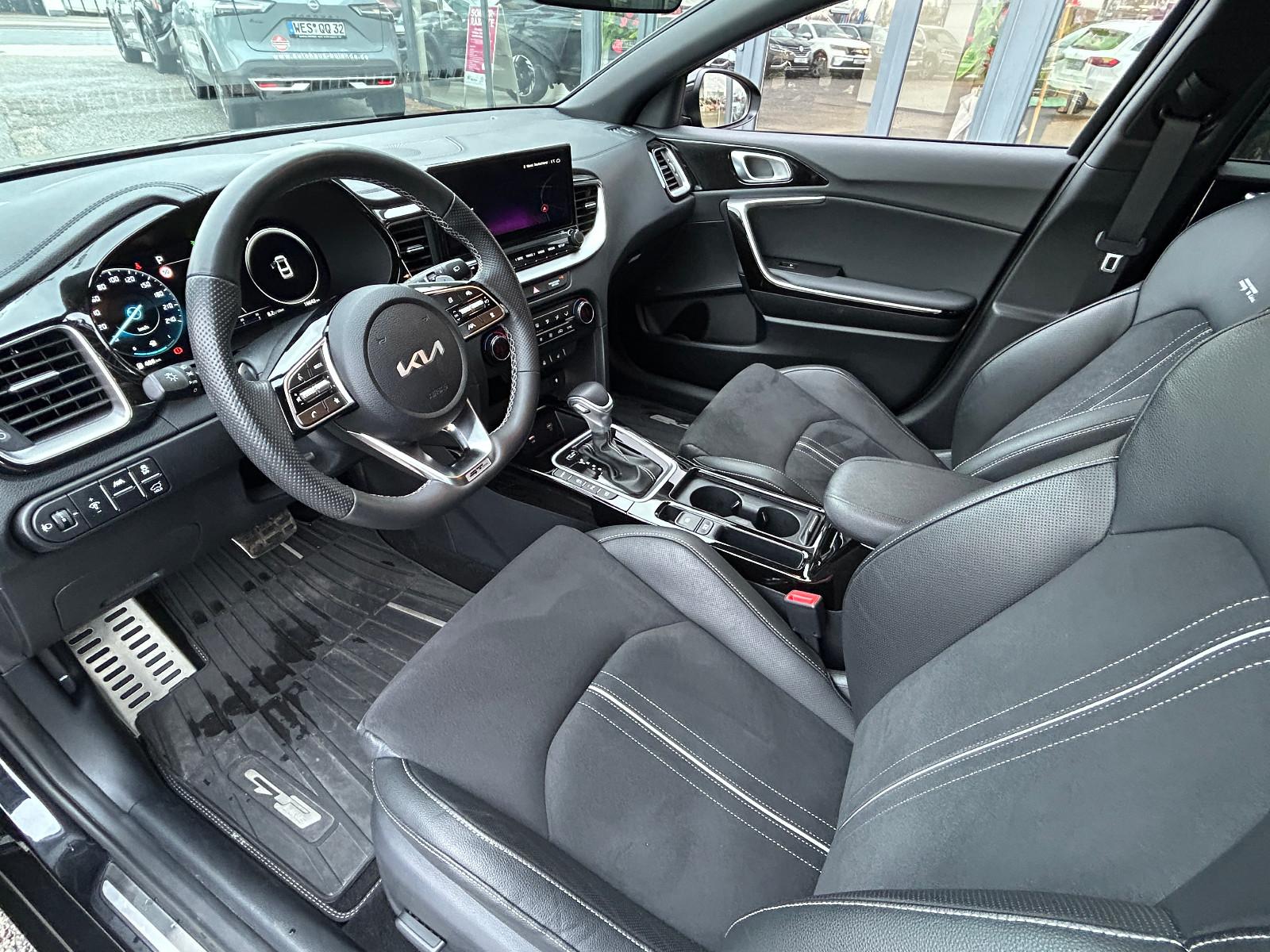 Kia PROCEED 1.5T 140 DCT GT-Line TEC LEDER