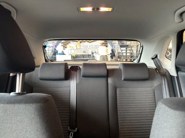 MYAUTOCENTER – Gebraucht- und Jahreswagen mit Werkstattservice in Pfaffenhofen Volkswagen Polo *Comfortline*Klima*Pdc*Szhz*
