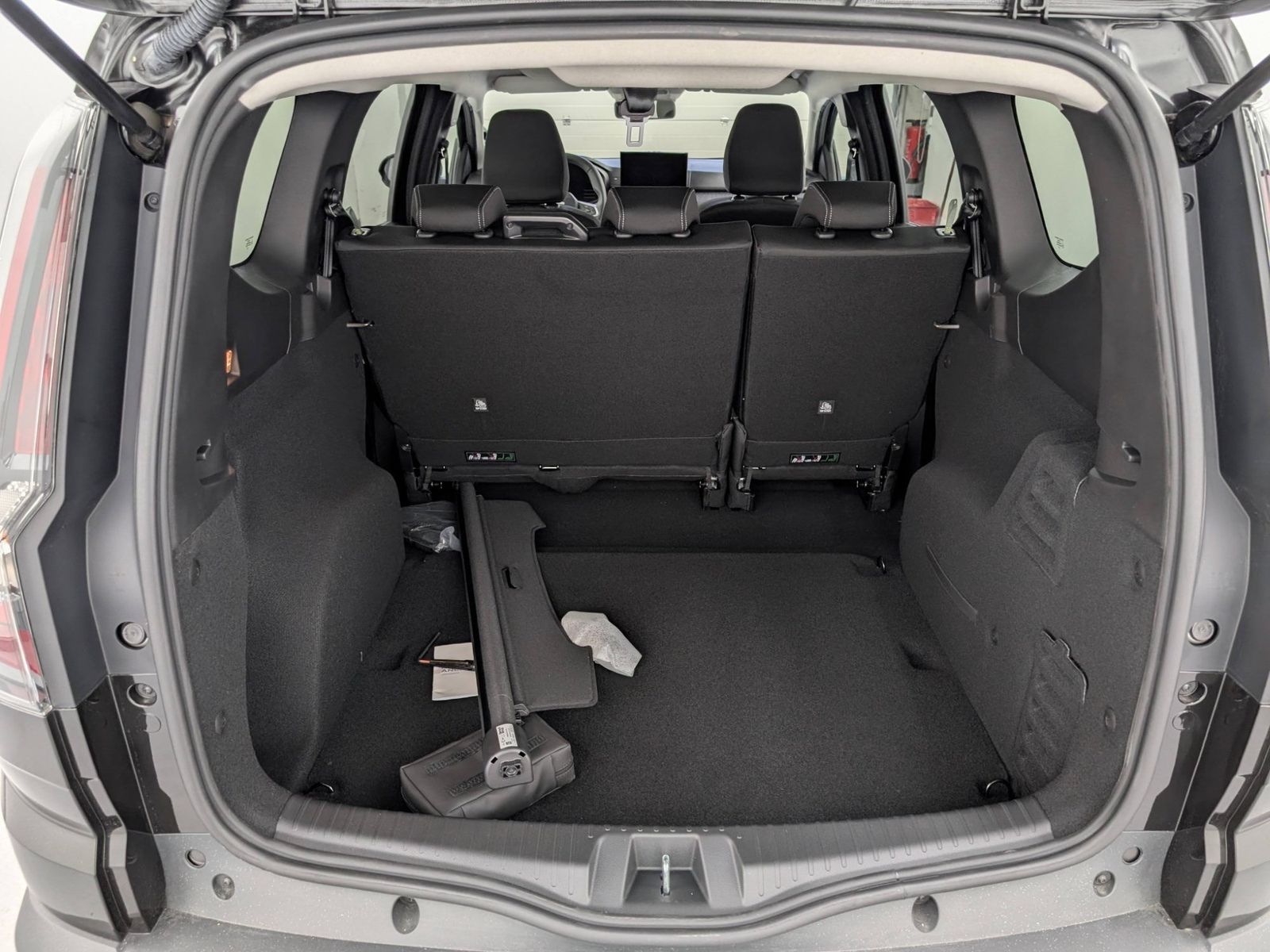 DACIA Jogger Journey TCe 110 Media Nav – Bild 9