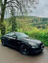 BMW 5er e60  Limousine 3.0 Benziner - BMW in Erfurt: 3.0