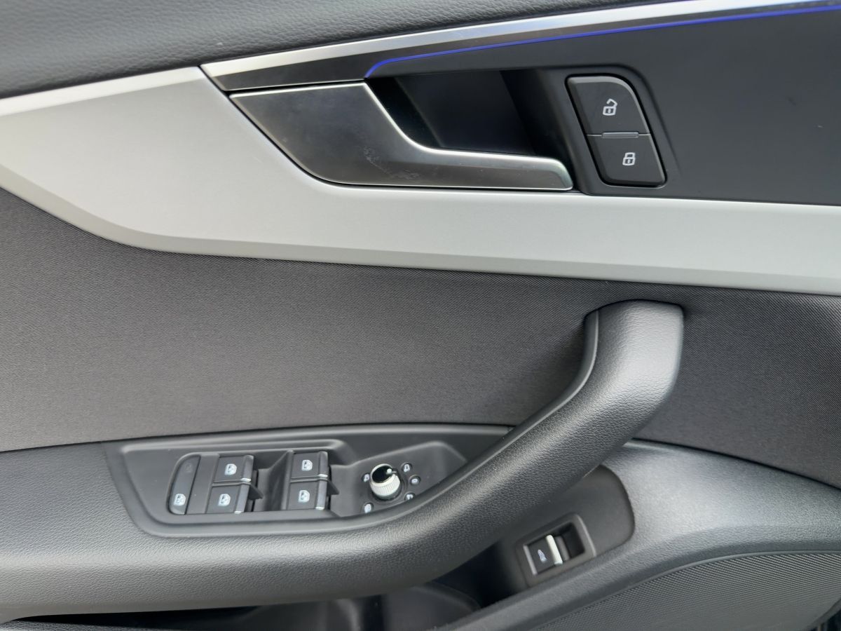 Audi A4 - Bild 16