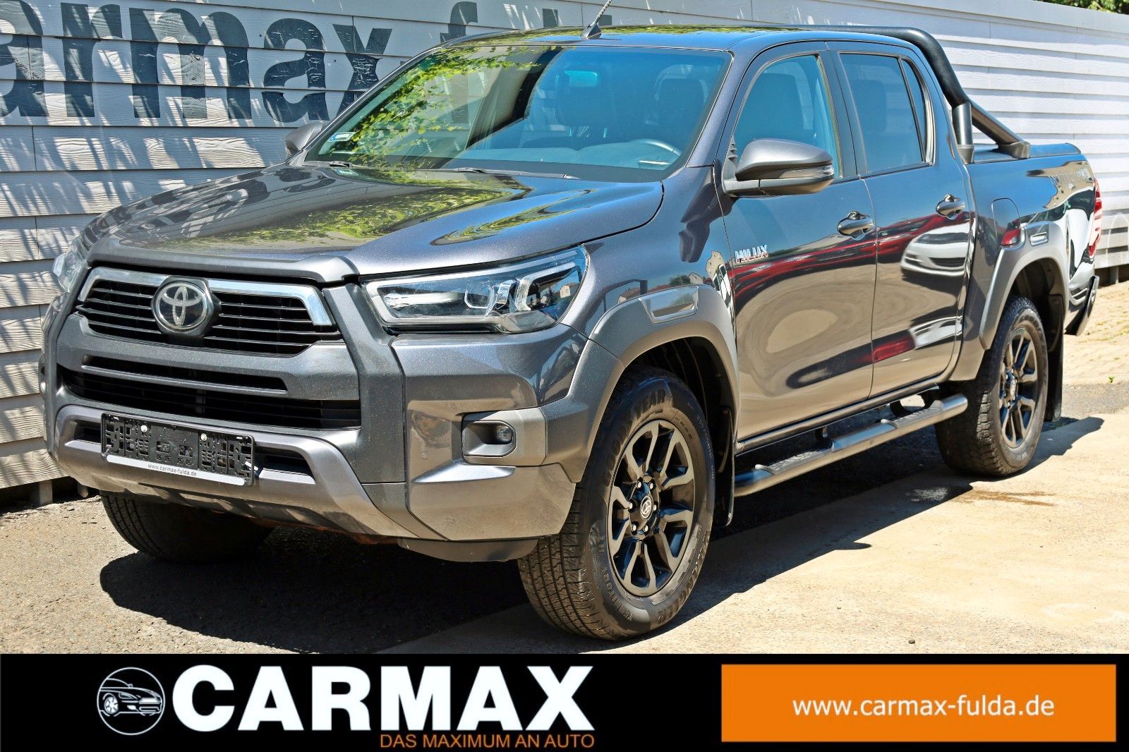 Fahrzeugabbildung Toyota Hilux 2.8 D-4D Invincible, Rollbügel, Rollo, AHK