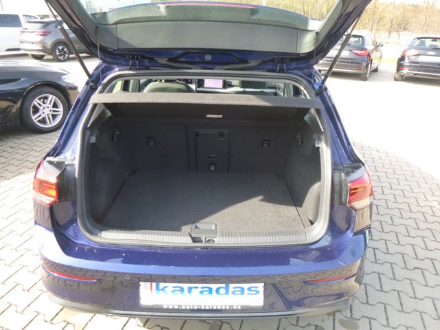 Fahrzeugabbildung Volkswagen Golf VIII 1,0 eTSI Life >AUT/NAV/LED/KAM/SHZ<