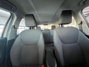 Toyota Yaris - 8