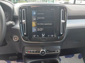 Volvo XC40 - 11
