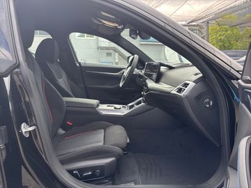 BMW i4 eDrive35 M Sportpaket HK HiFi DAB RFK Shz