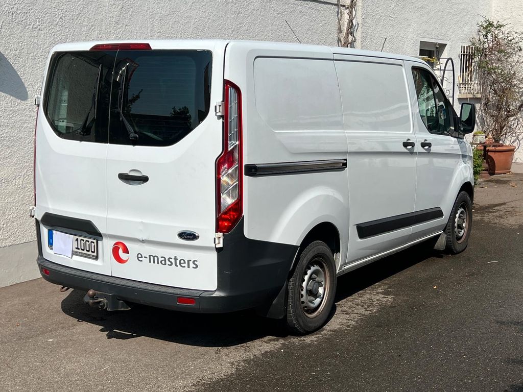 Image of Ford Transit Custom